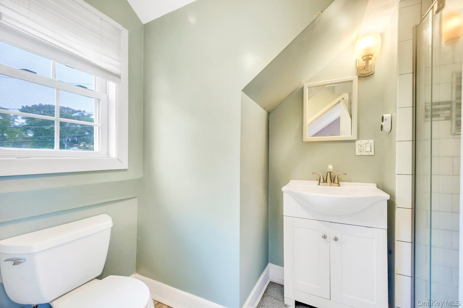 190 Connetquot Drive, Oakdale, NY 11769