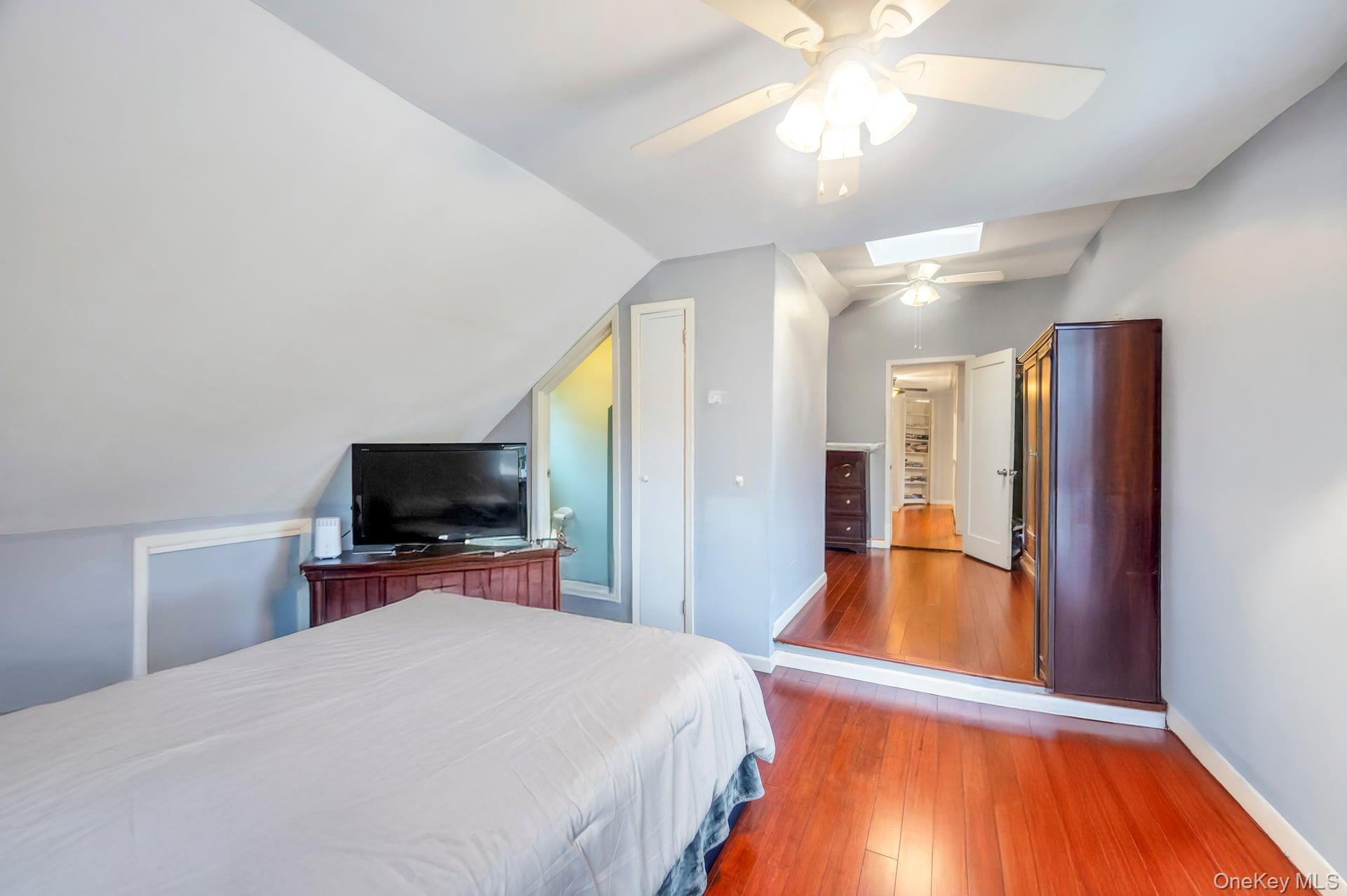 190 Connetquot Drive, Oakdale, NY 11769