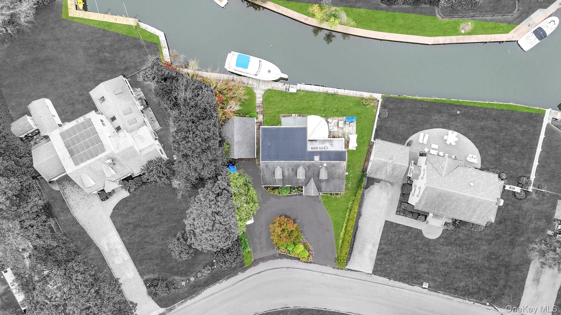 190 Connetquot Drive, Oakdale, NY 11769