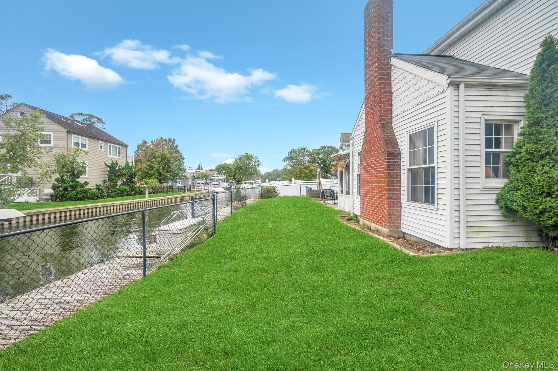 190 Connetquot Drive, Oakdale, NY 11769