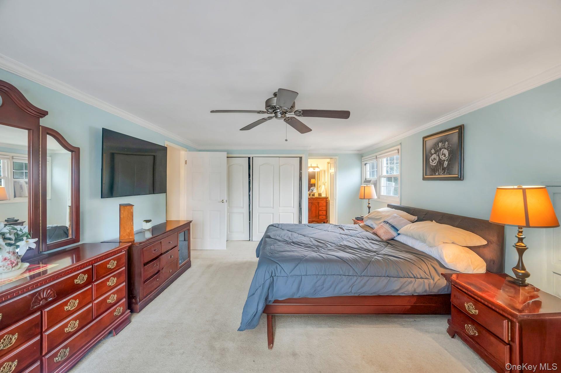 190 Connetquot Drive, Oakdale, NY 11769