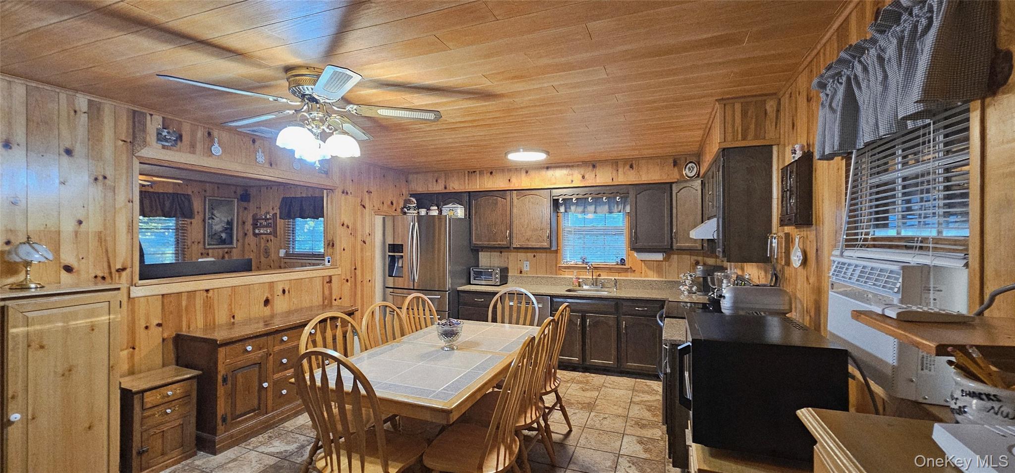 50 N Trainor Avenue, Manorville, NY 11949