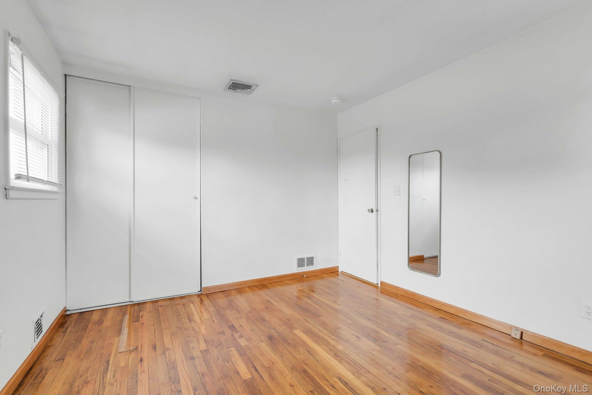 130 Matthews Road, Oakdale, NY 11769