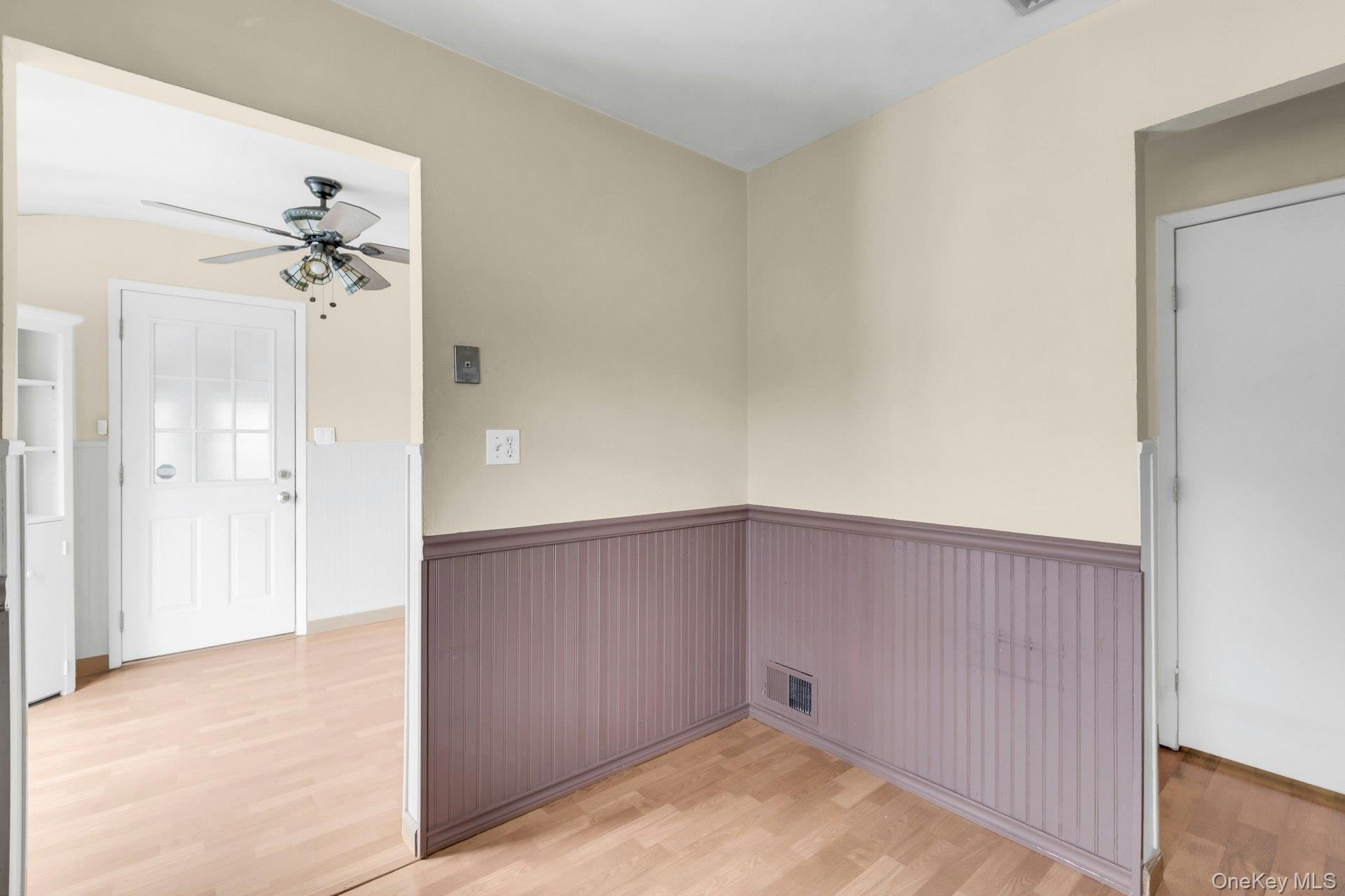 130 Matthews Road, Oakdale, NY 11769