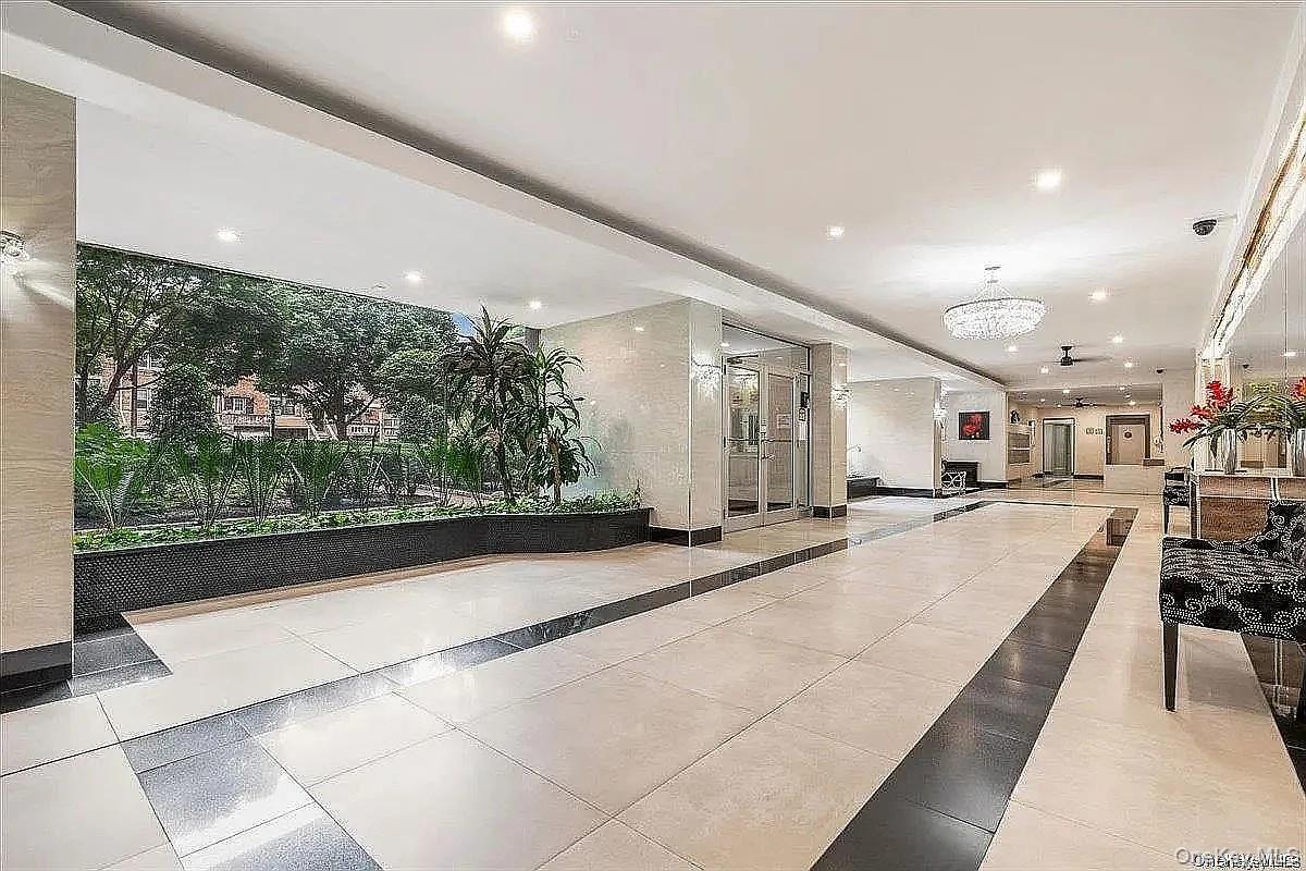 64-11 99th Street # 6O6, Rego Park, NY 11374