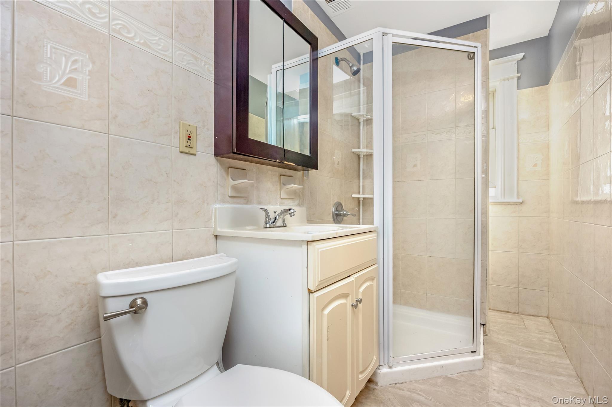 86-35 77th Street, Woodhaven, NY 11421