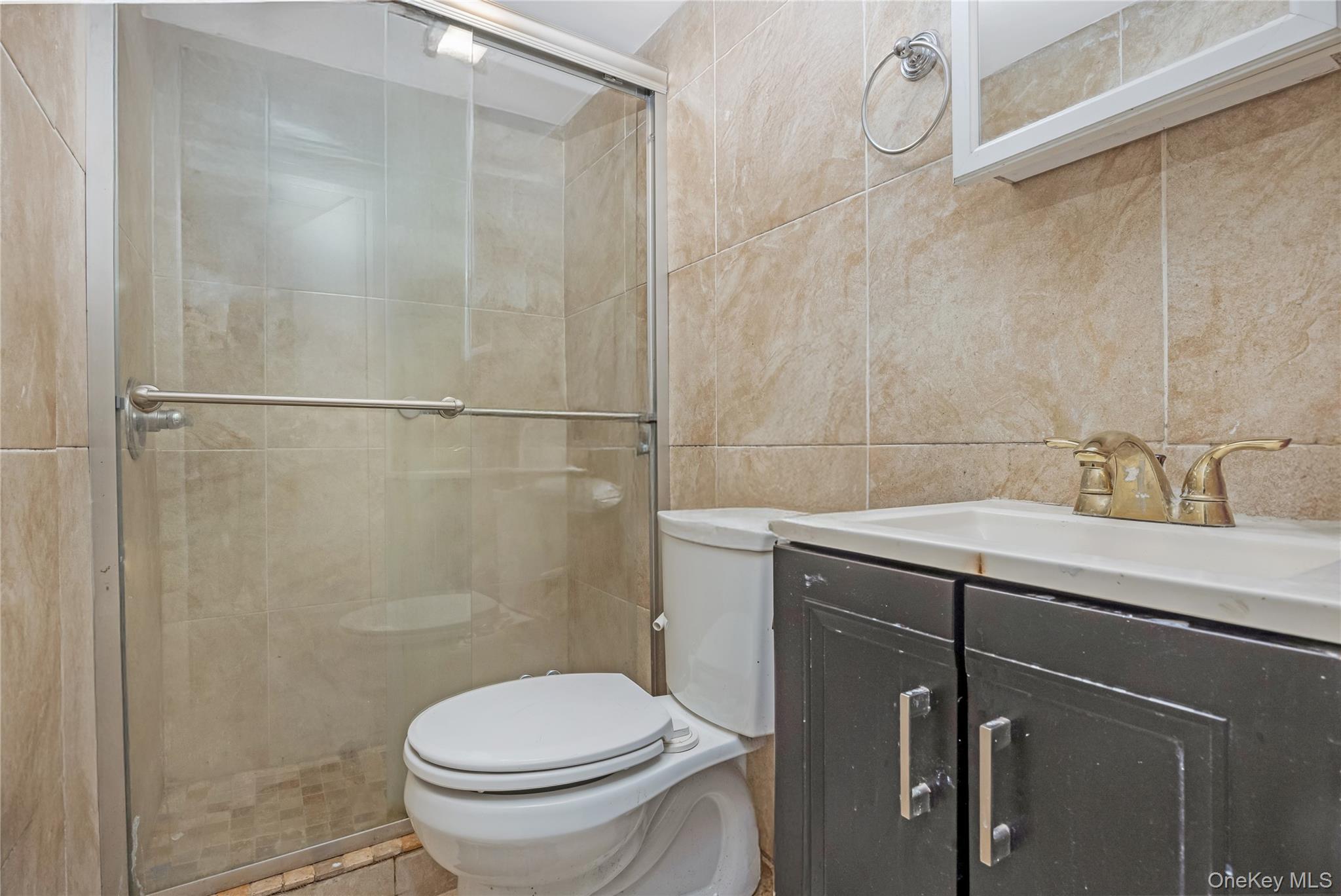 86-35 77th Street, Woodhaven, NY 11421