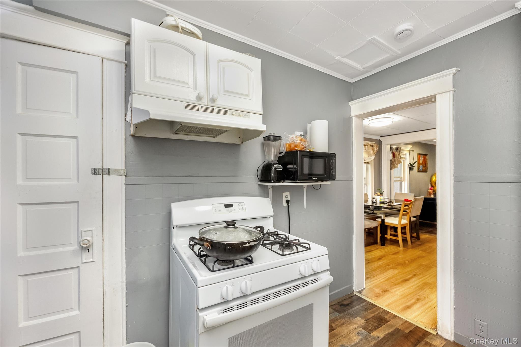 86-35 77th Street, Woodhaven, NY 11421