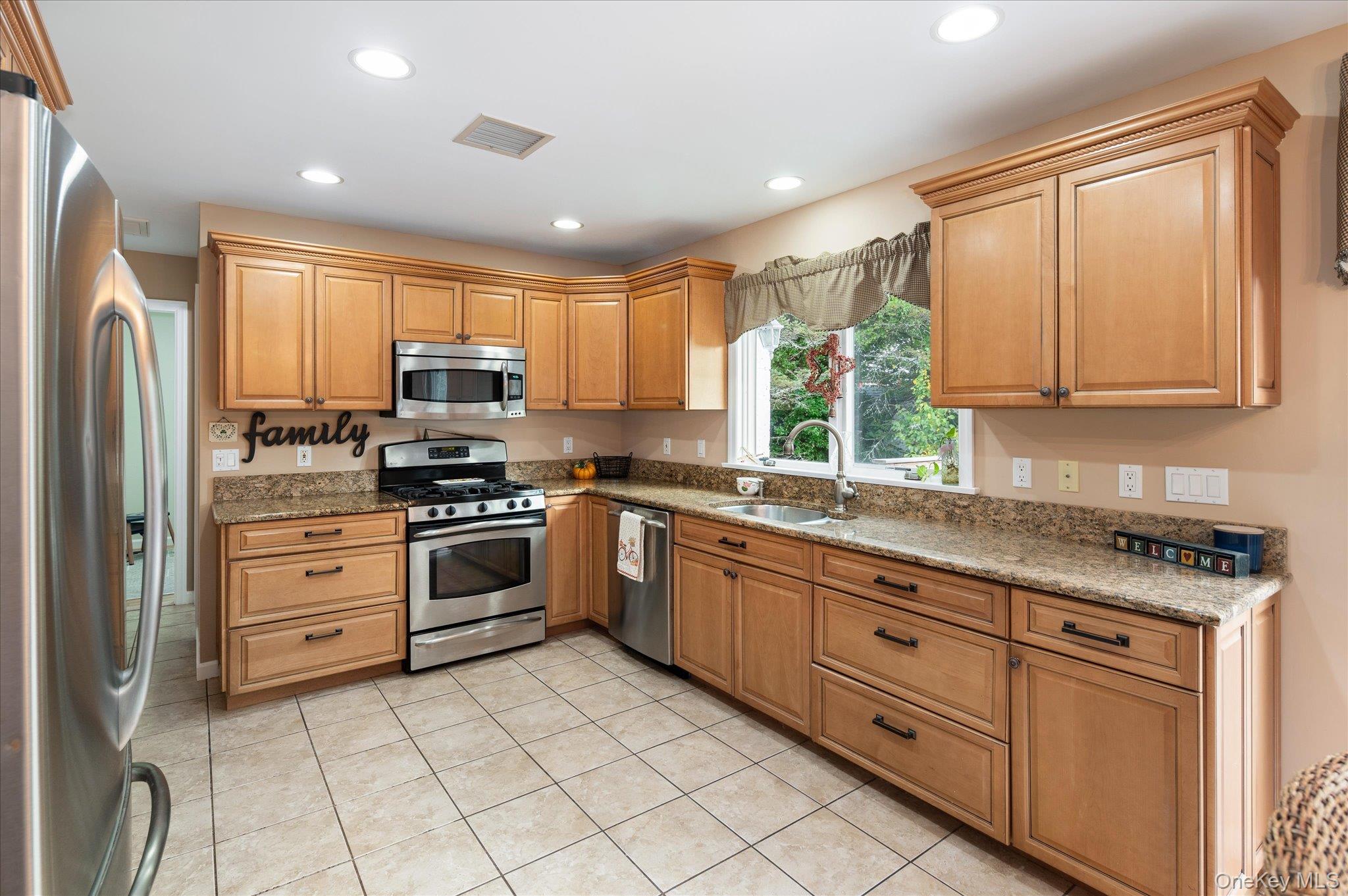 249 Gary Road, Yorktown Heights, NY 10598