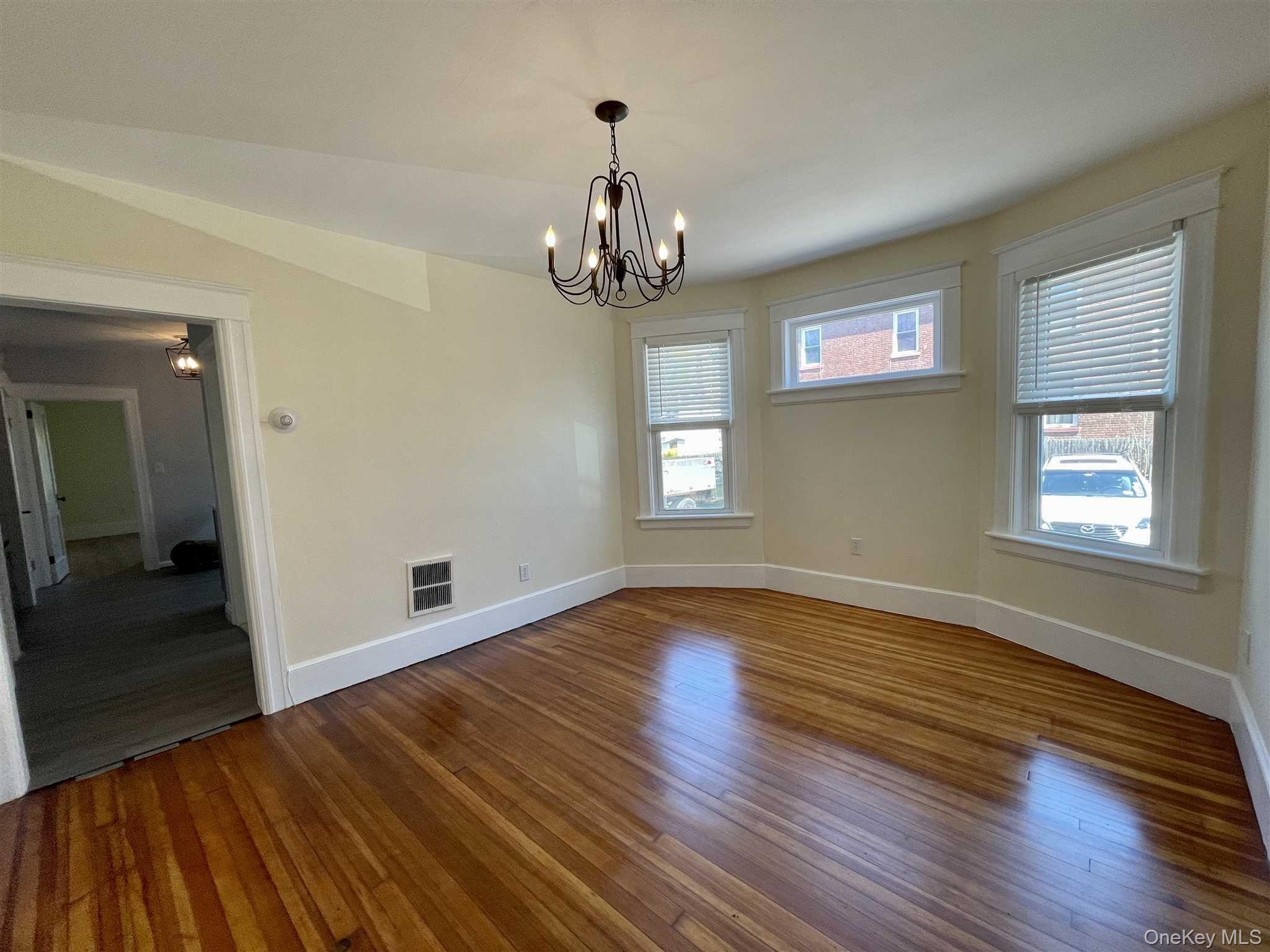 11 Franklin Street, Poughkeepsie, NY 12601