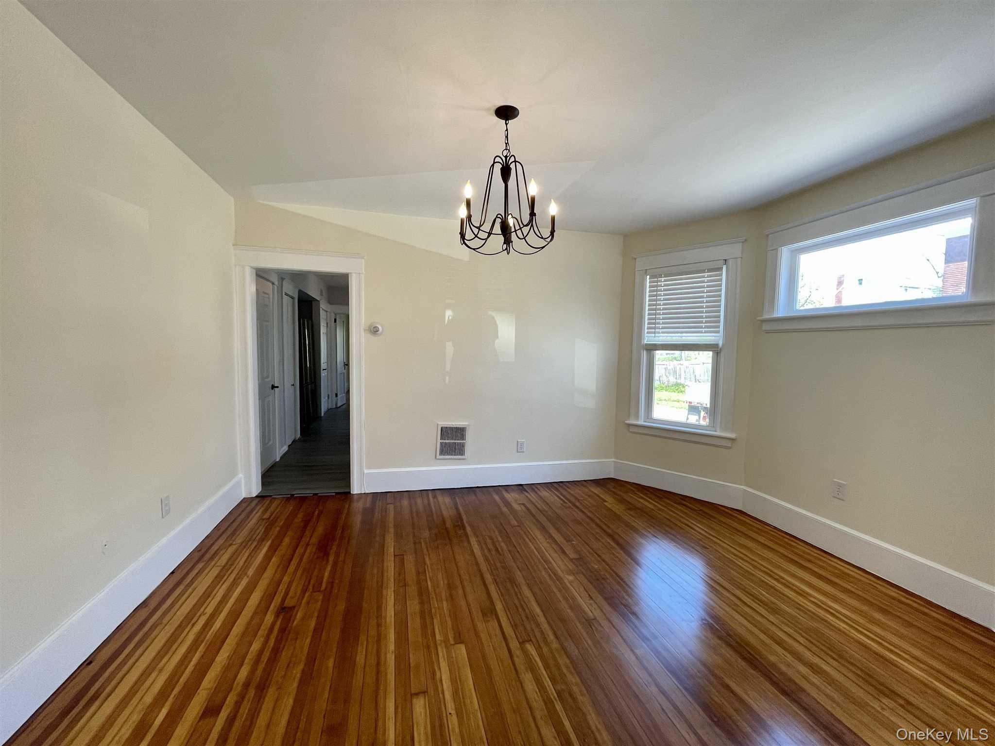 11 Franklin Street, Poughkeepsie, NY 12601