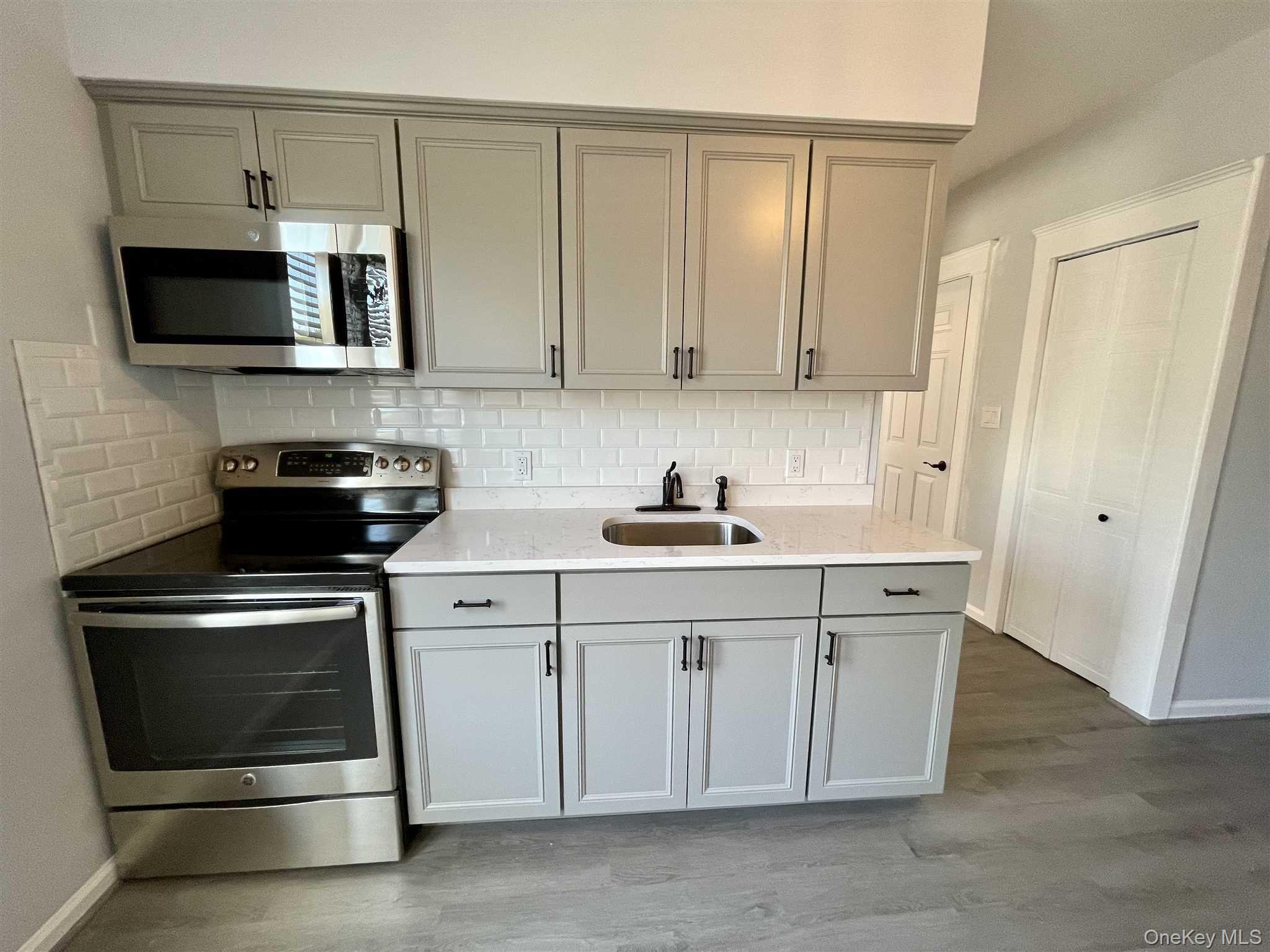 11 Franklin Street, Poughkeepsie, NY 12601