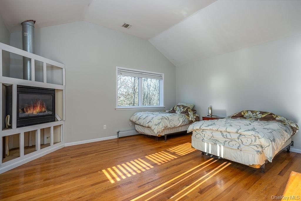 85 York Road S, Newburgh, NY 12721