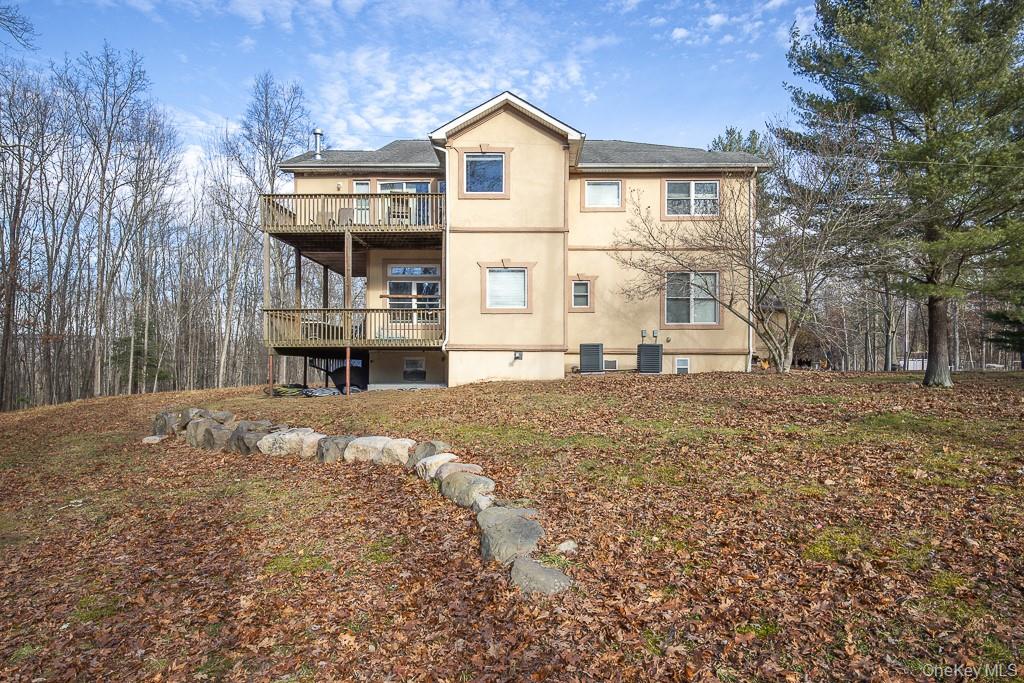 85 York Road S, Newburgh, NY 12721
