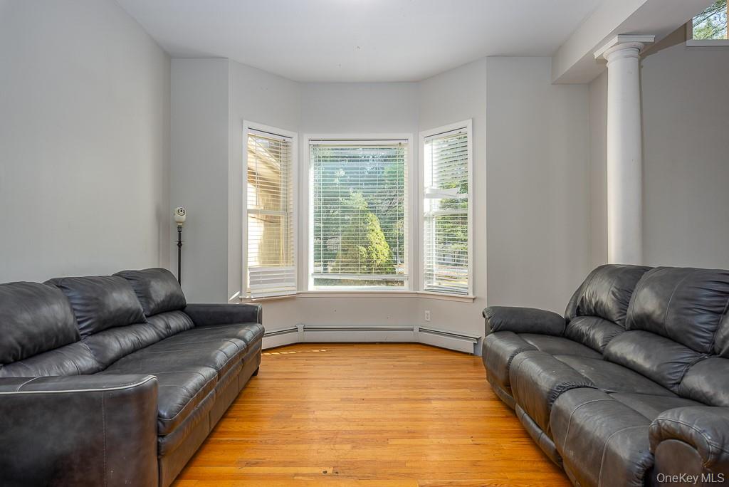 85 York Road S, Newburgh, NY 12721