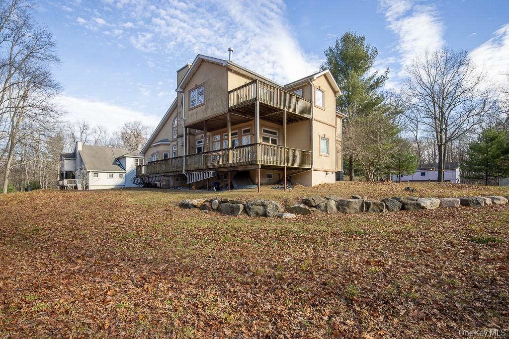 85 York Road S, Newburgh, NY 12721