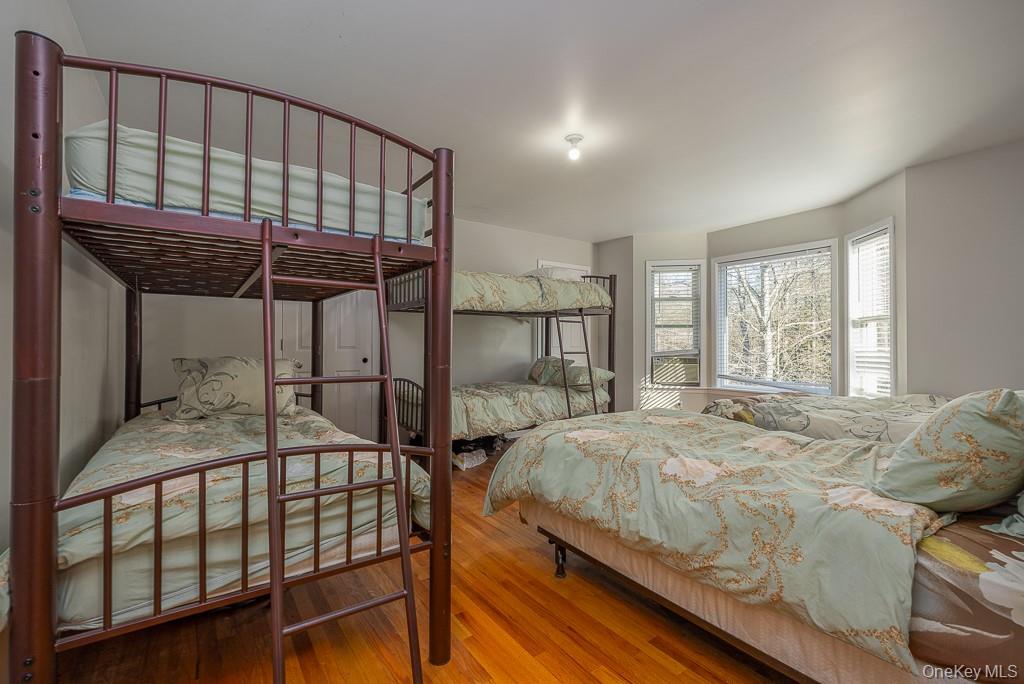 85 York Road S, Newburgh, NY 12721