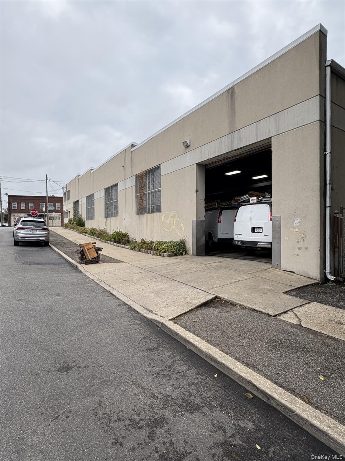 96 Nassau, Roosevelt, NY 11575