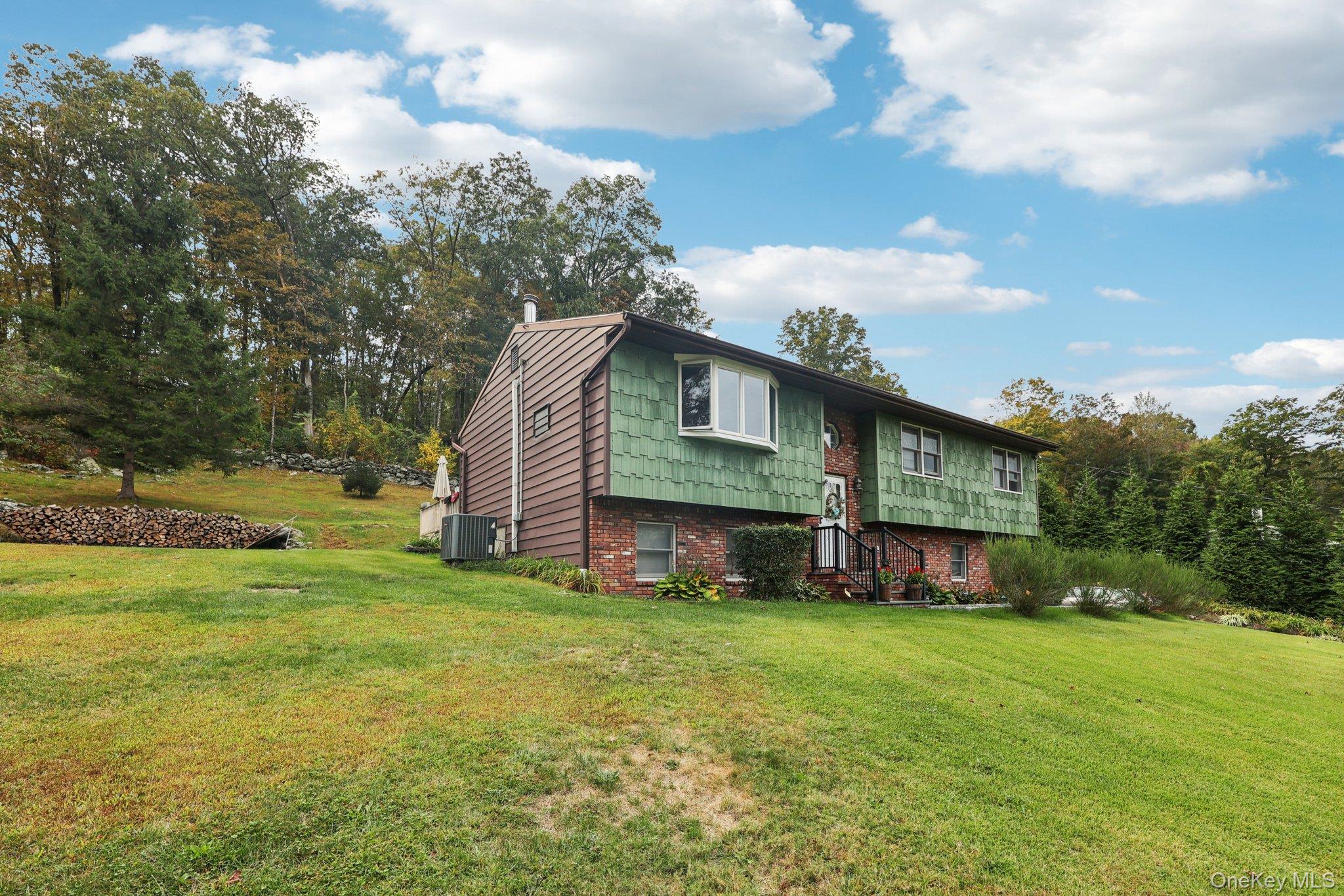 105 Old Road, Brewster, NY 10509