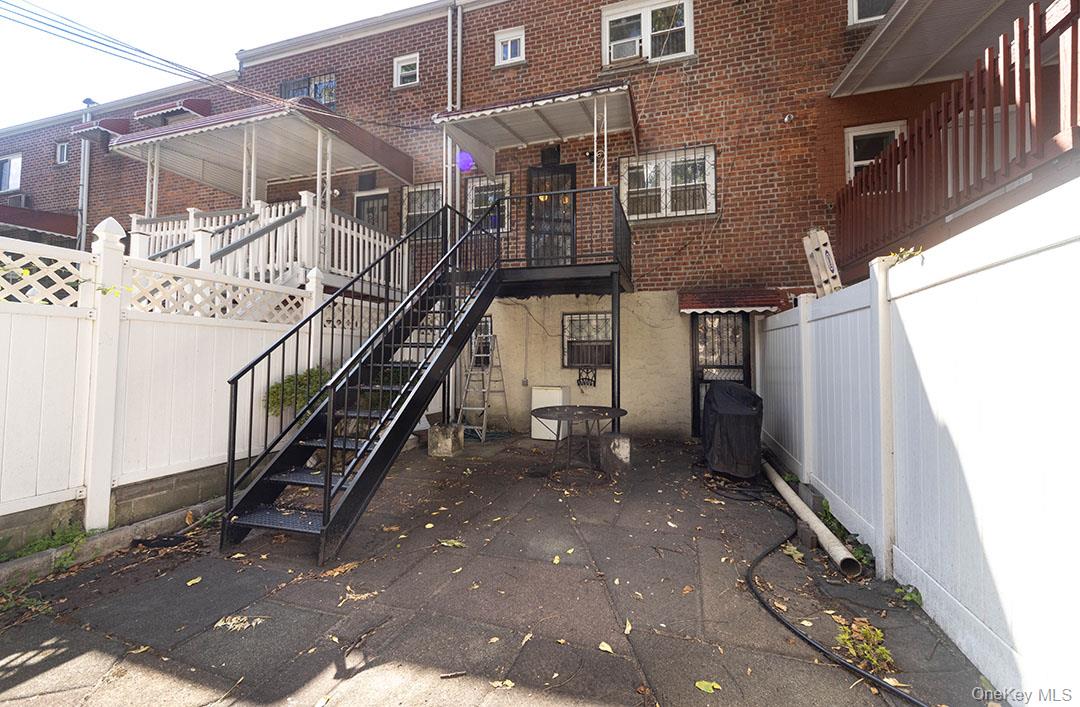4158 Baychester Avenue, Bronx, NY 10466