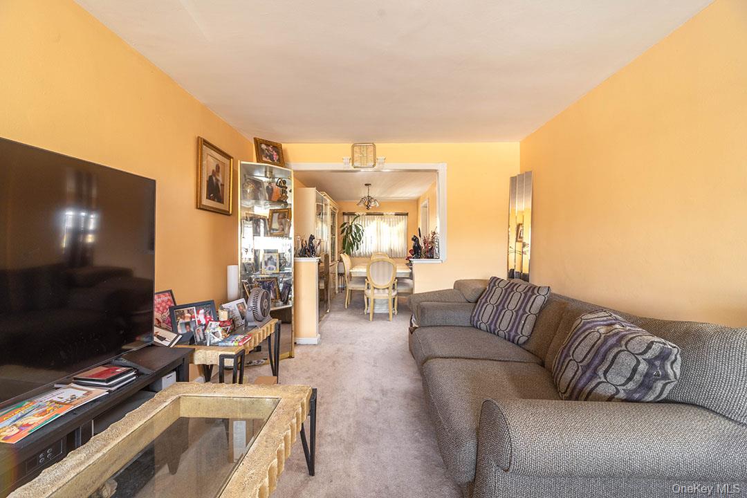 4158 Baychester Avenue, Bronx, NY 10466