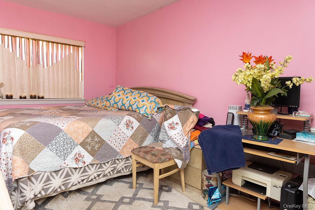 4158 Baychester Avenue, Bronx, NY 10466