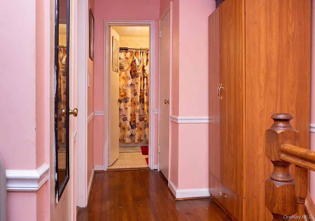 4158 Baychester Avenue, Bronx, NY 10466