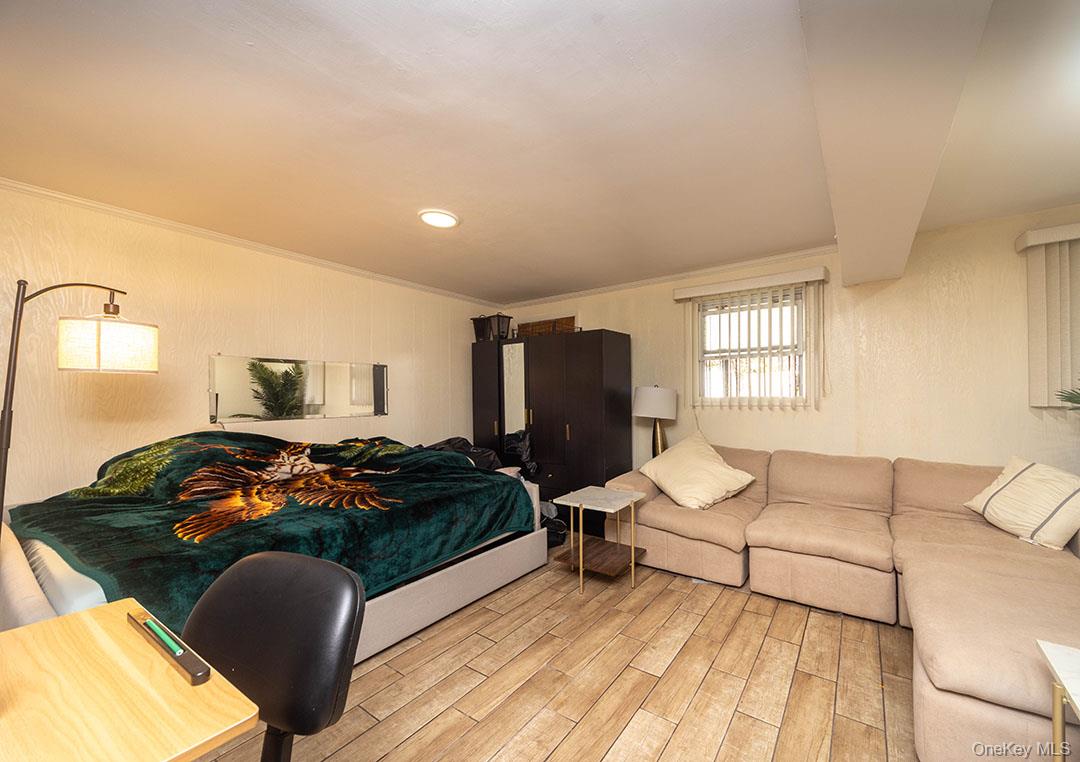 4158 Baychester Avenue, Bronx, NY 10466