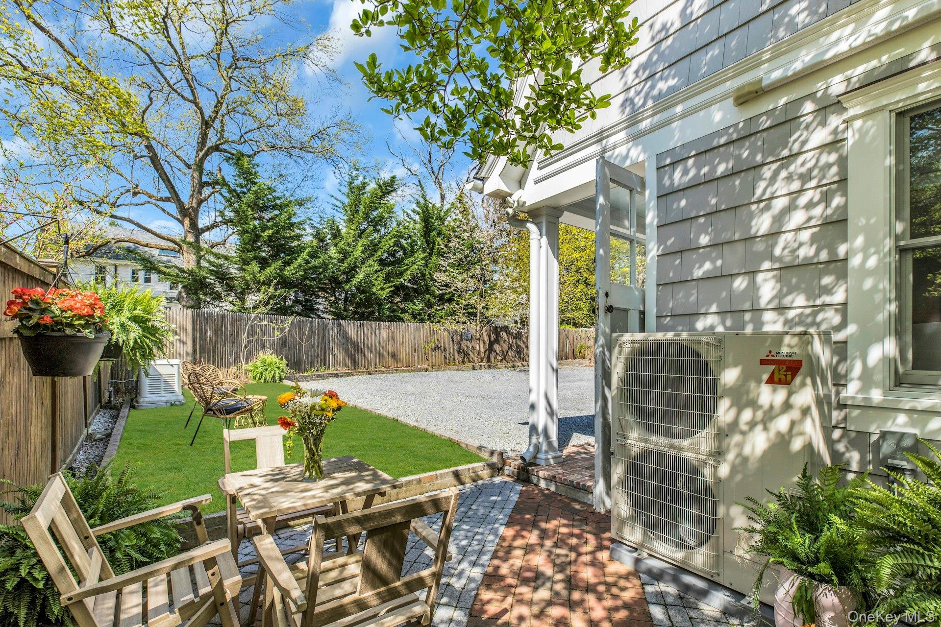 14 Crossman Place, Huntington, NY 11743