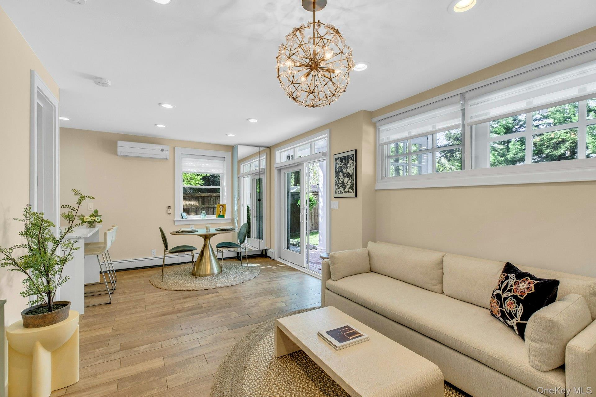 14 Crossman Place, Huntington, NY 11743