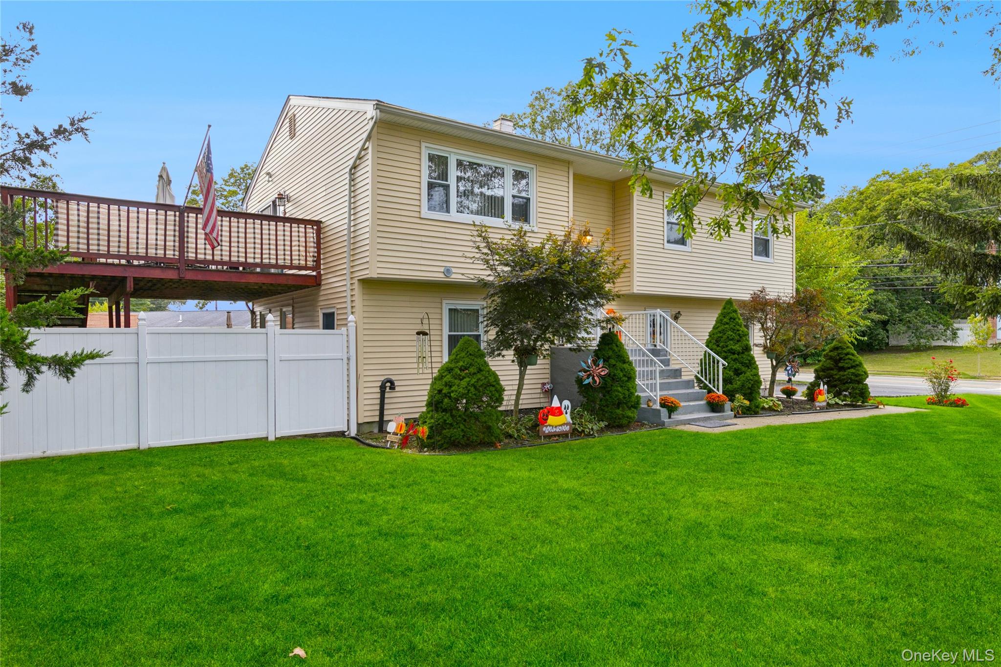 308 Browns Road, Nesconset, NY 11767