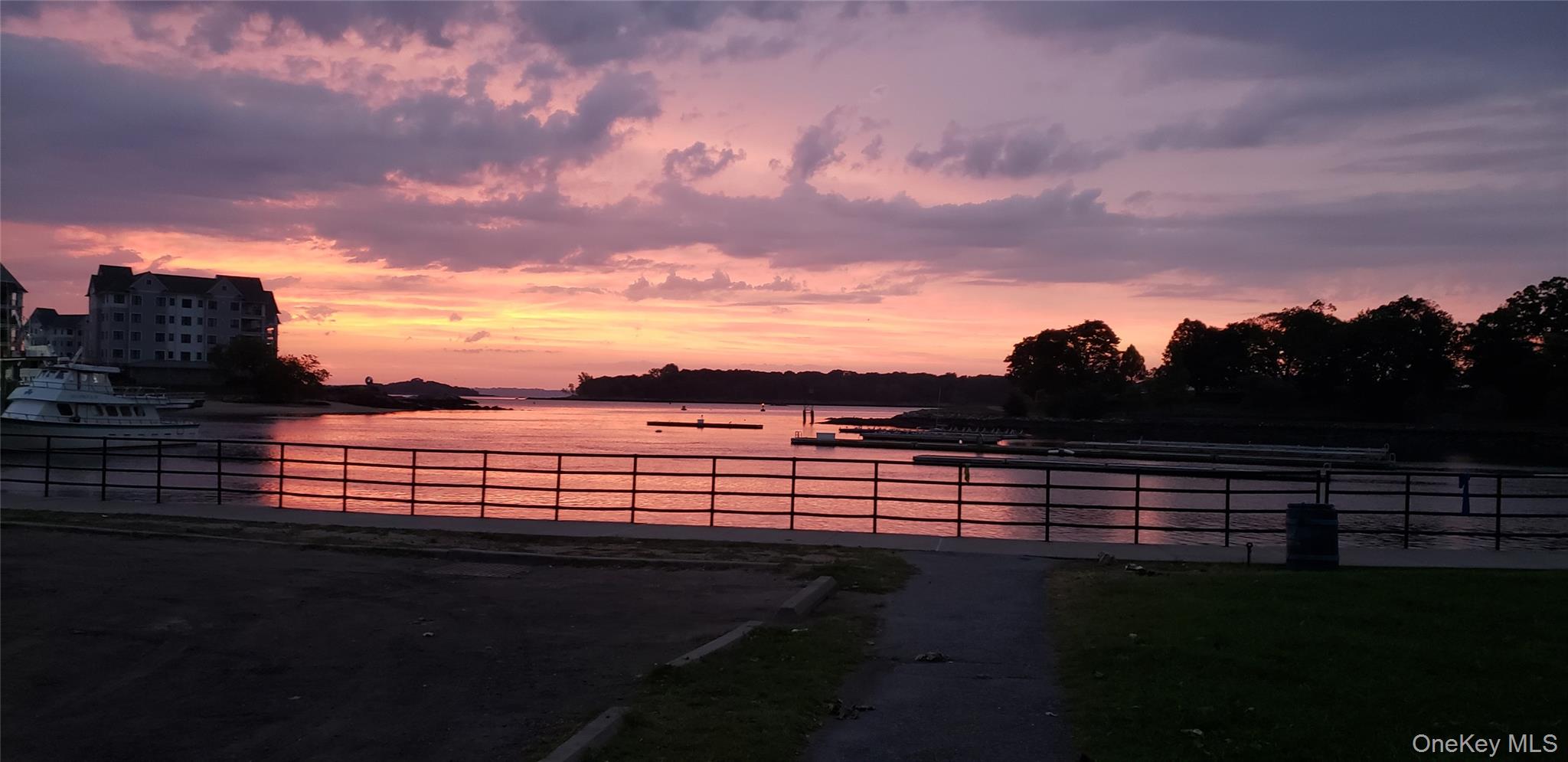 673 Pelham Road # E14, New Rochelle, NY 10805