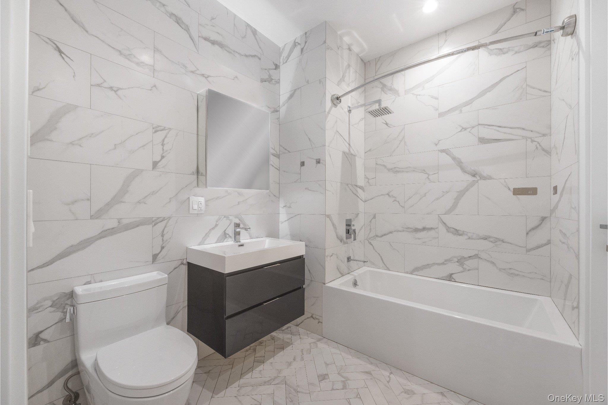 2633 28th Street # 3B, Astoria, NY 11102