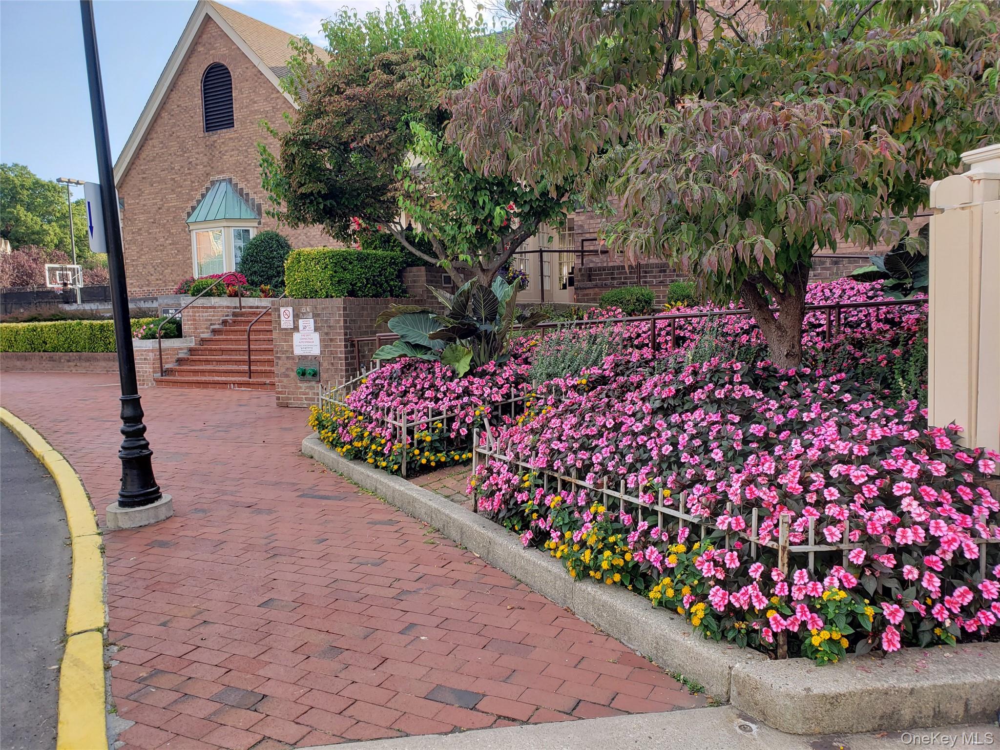 1230 SE Estate Lane Lane SE # 2, Bayside, NY 11360