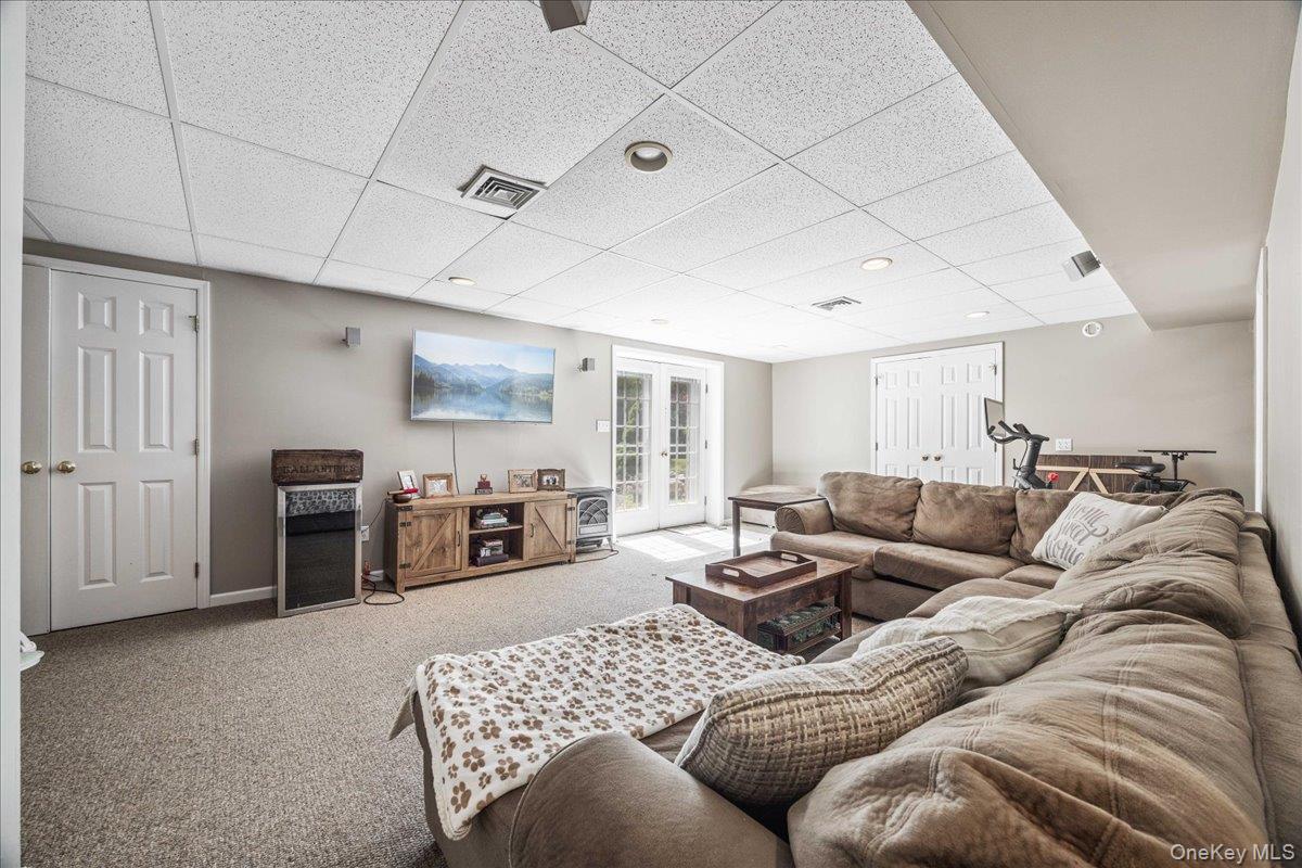 65 Wilhelm Drive, Warwick, NY 10990