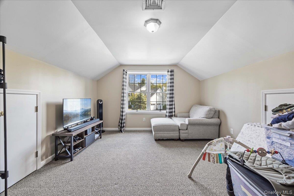 65 Wilhelm Drive, Warwick, NY 10990