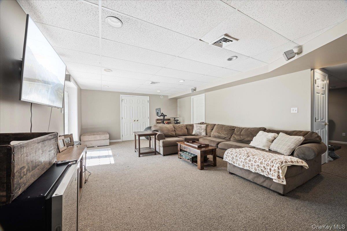 65 Wilhelm Drive, Warwick, NY 10990