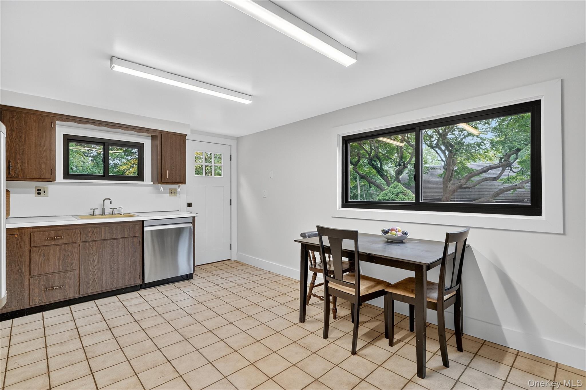 45 Shady Lane, Bardonia, NY 10954