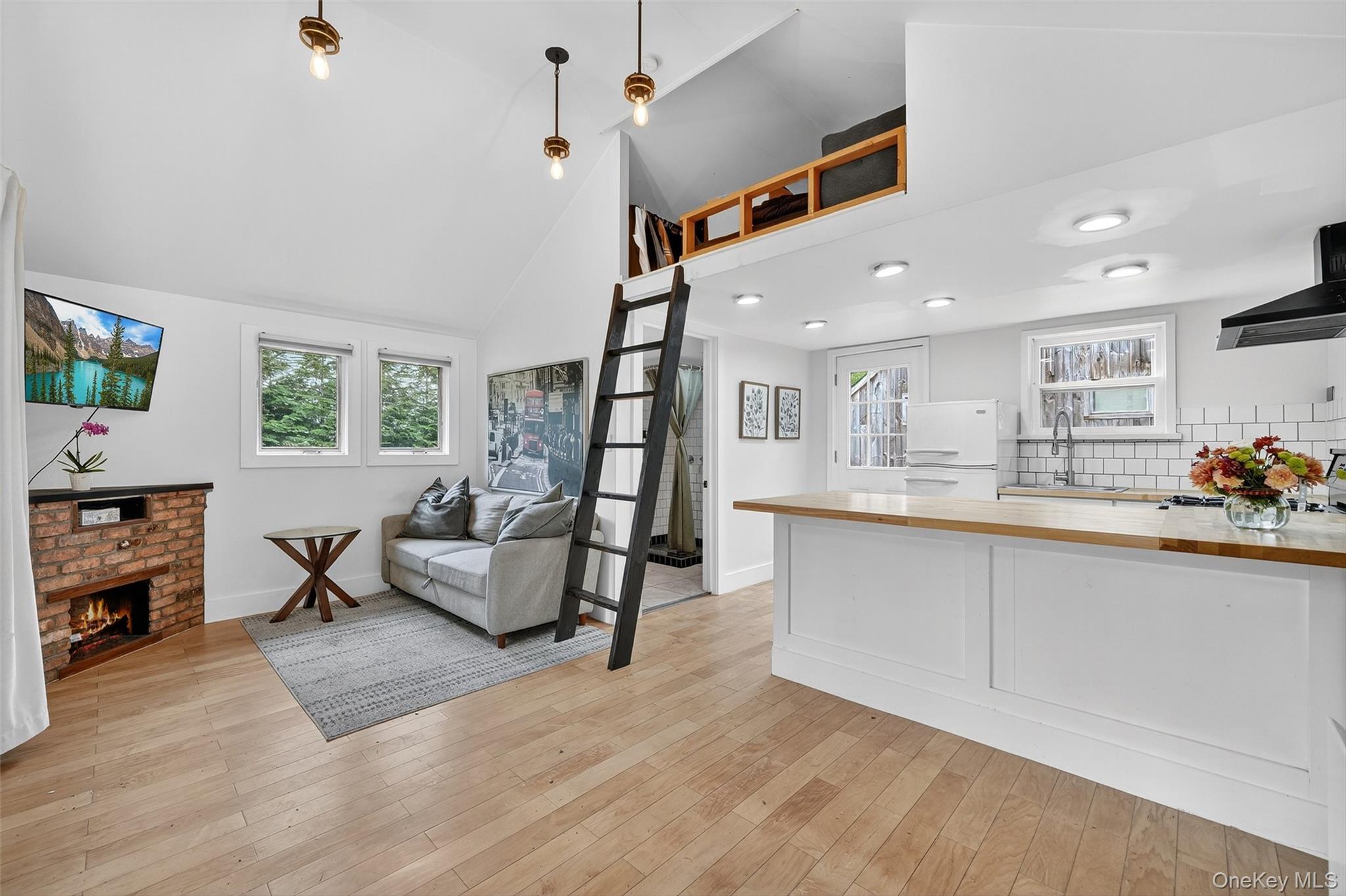 45 Shady Lane, Bardonia, NY 10954