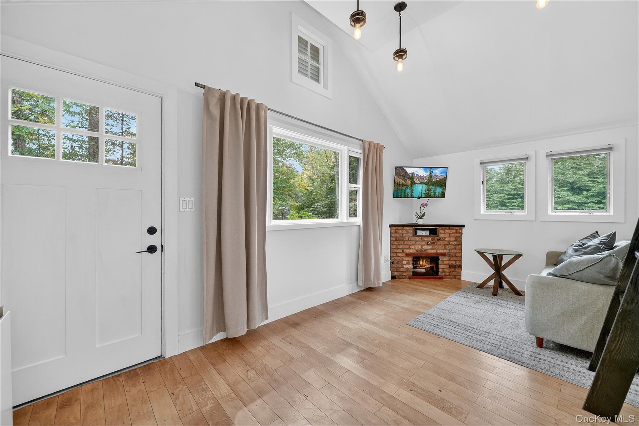 45 Shady Lane, Bardonia, NY 10954