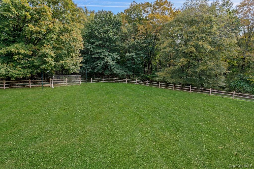 3 Colonial Court, Armonk, NY 10504