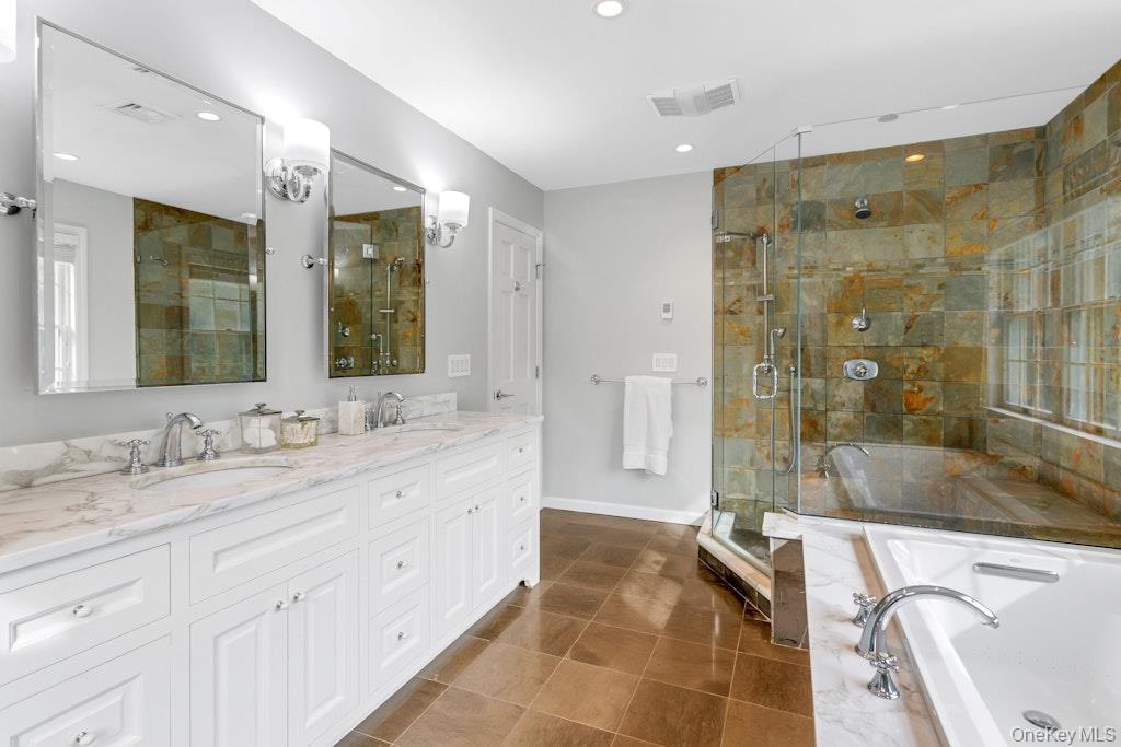 3 Colonial Court, Armonk, NY 10504