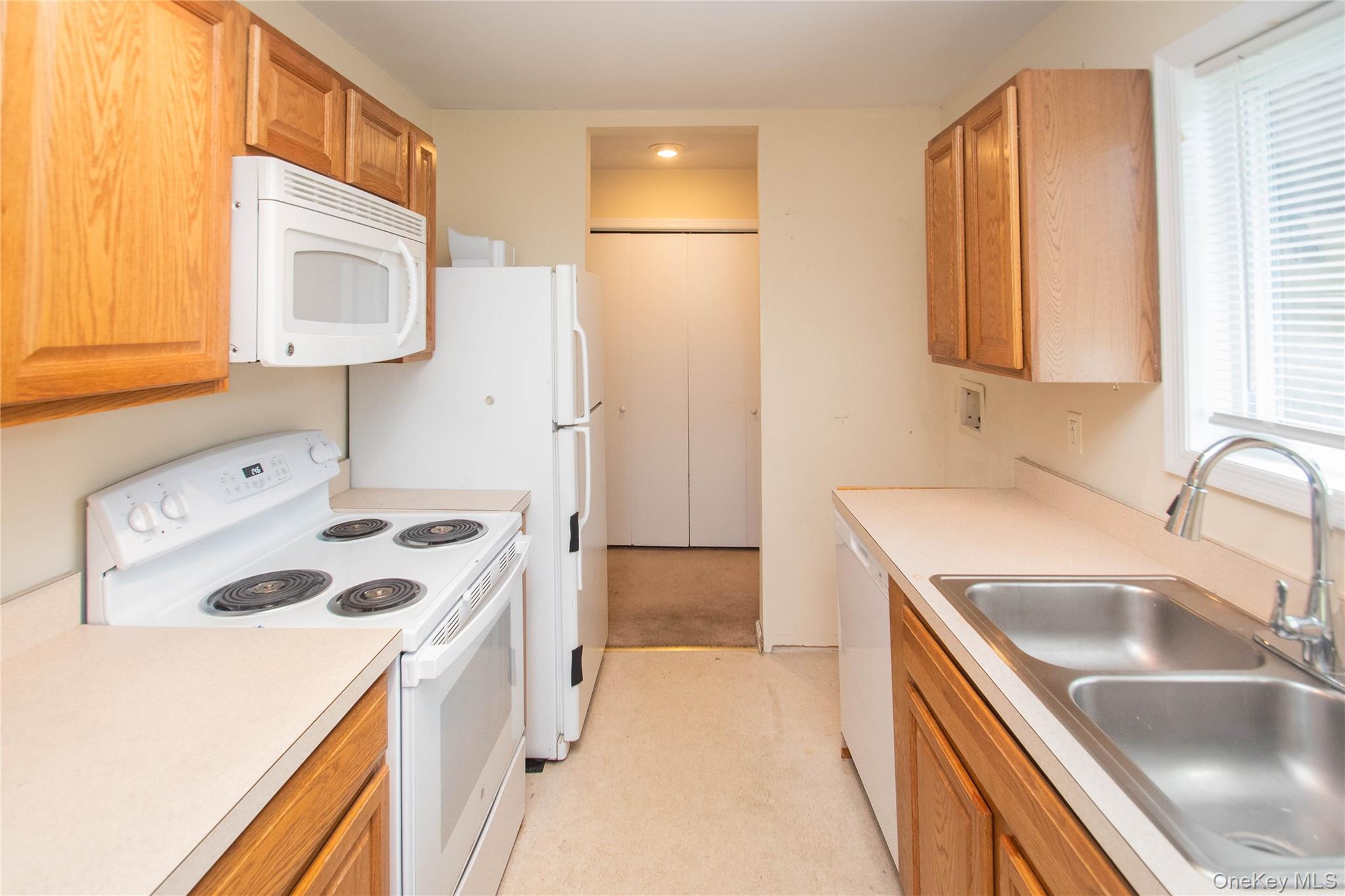 25 Village Park Drive # 3B, Fishkill, NY 12524