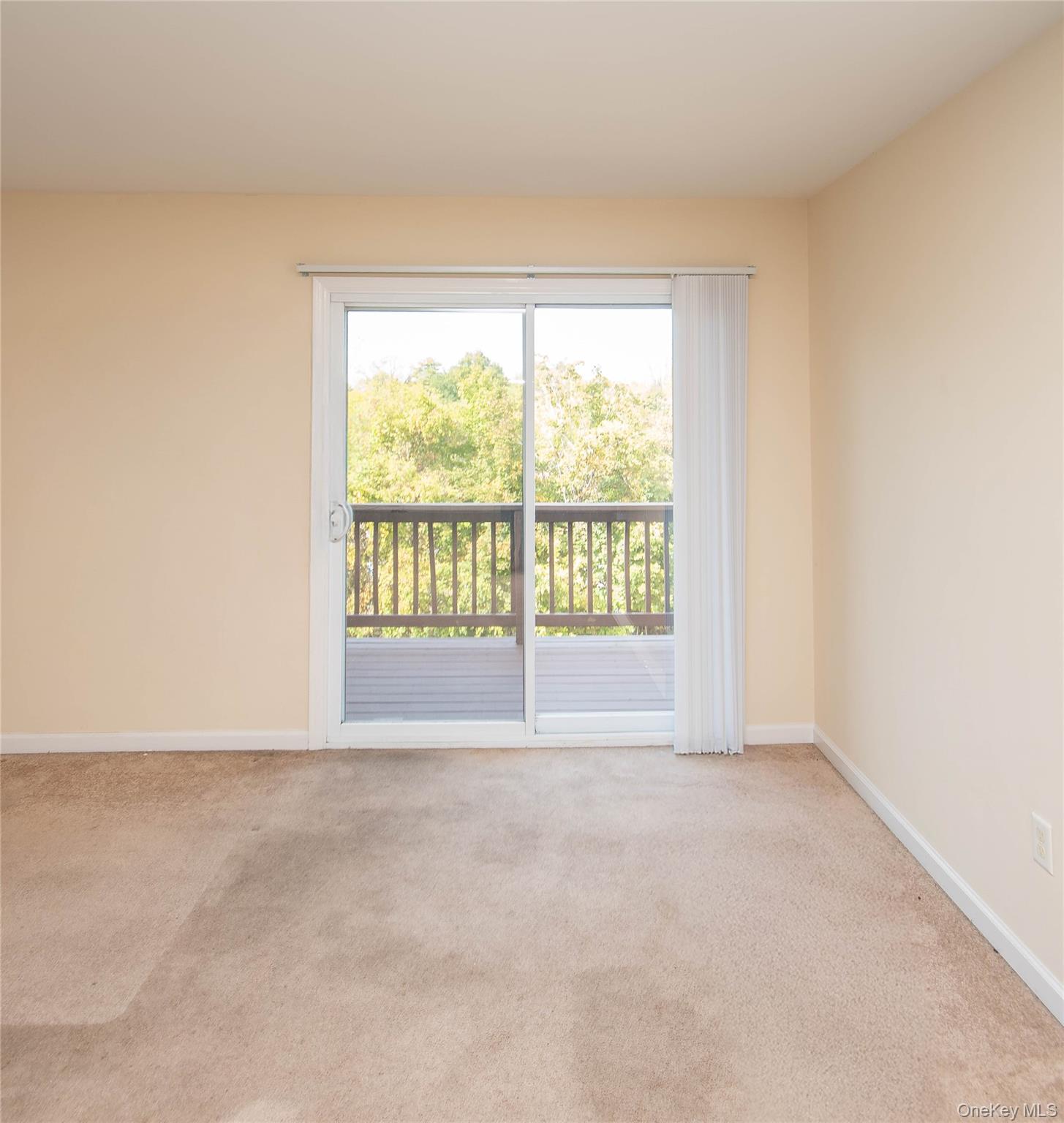 25 Village Park Drive # 3B, Fishkill, NY 12524