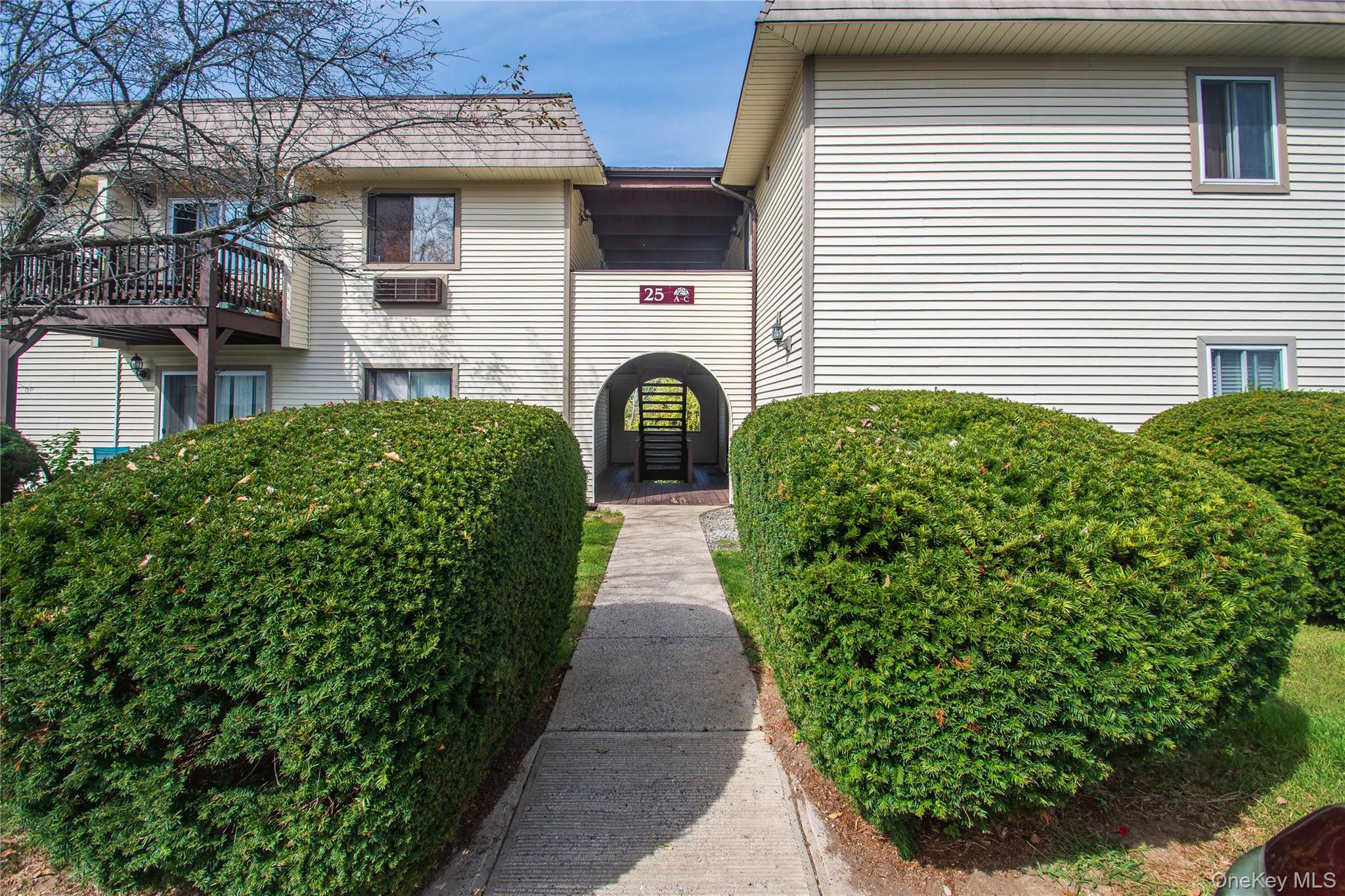 25 Village Park Drive # 3B, Fishkill, NY 12524