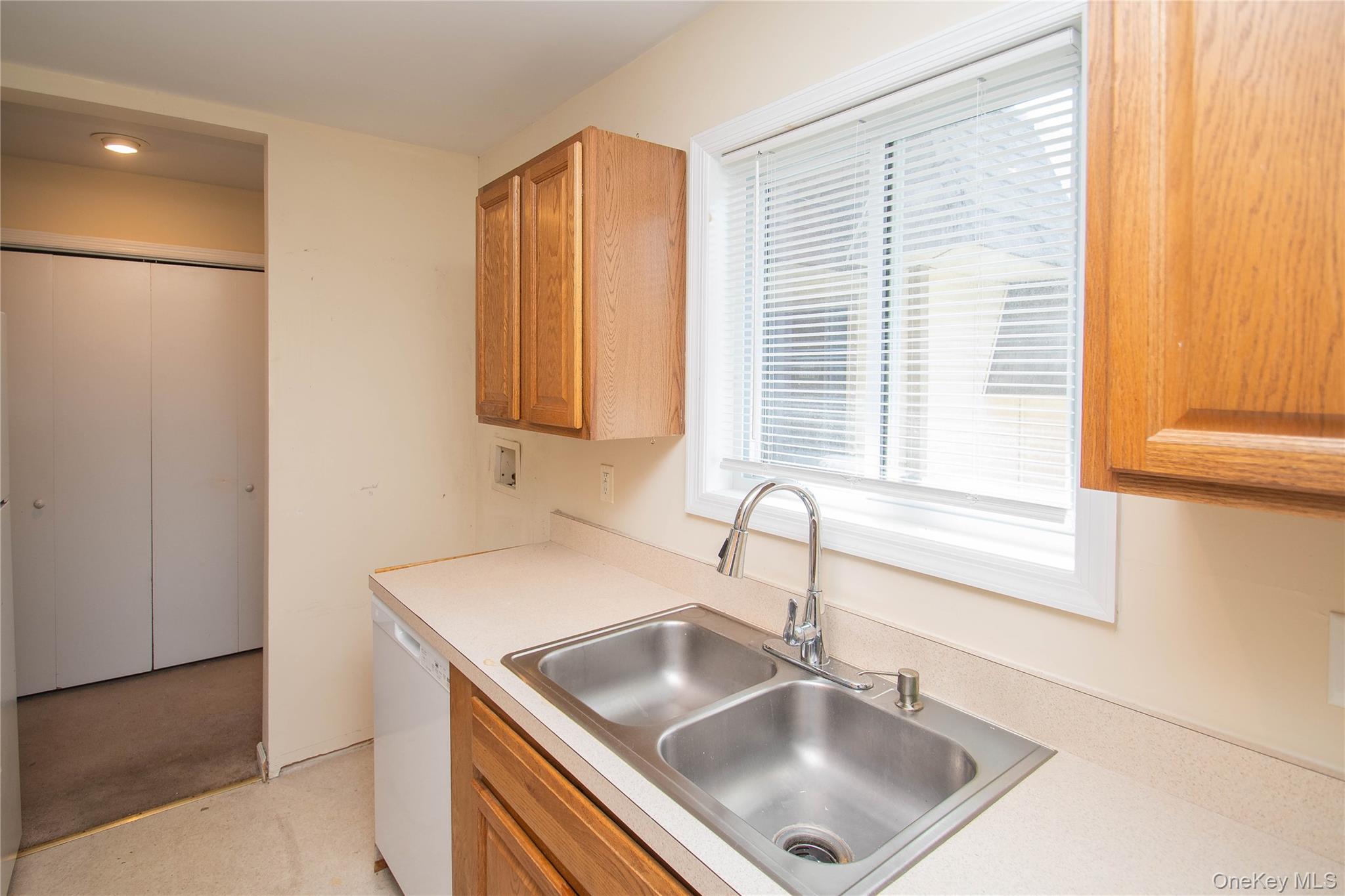 25 Village Park Drive # 3B, Fishkill, NY 12524