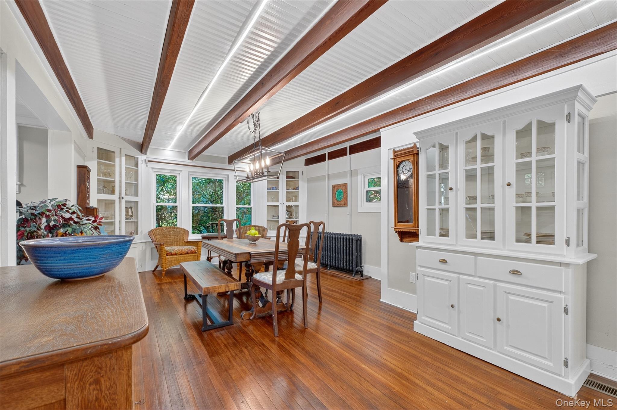 30 Old Post Road N, Red Hook, NY 12571