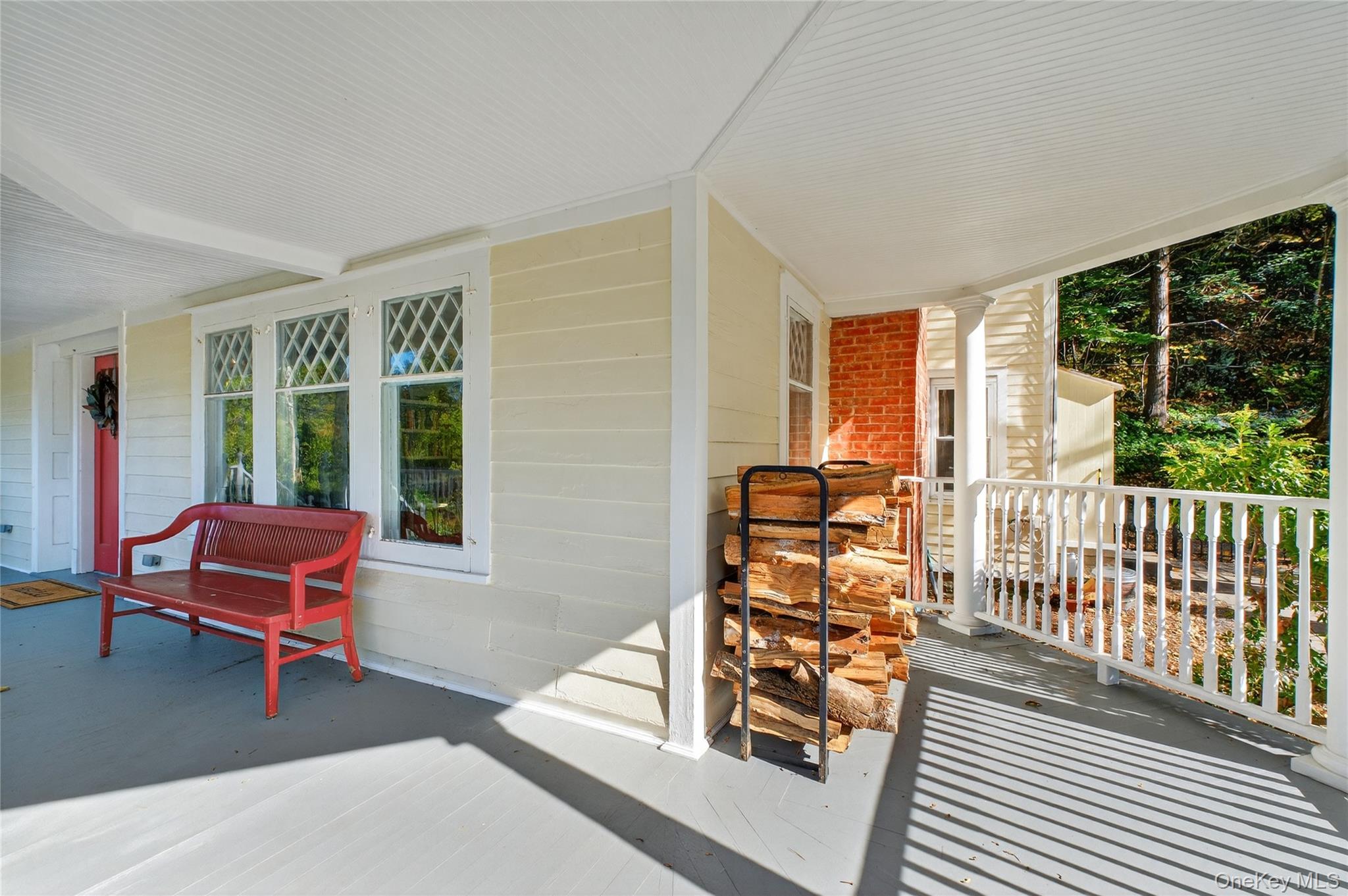 30 Old Post Road N, Red Hook, NY 12571