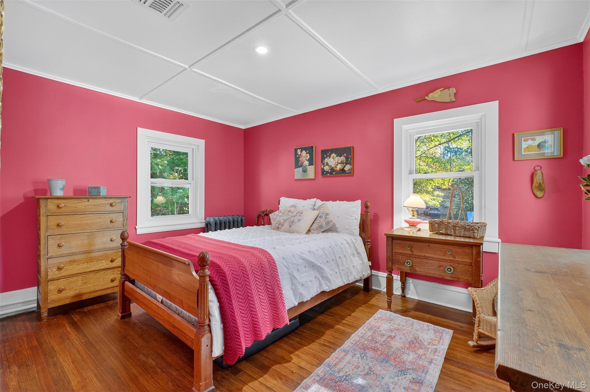 30 Old Post Road N, Red Hook, NY 12571