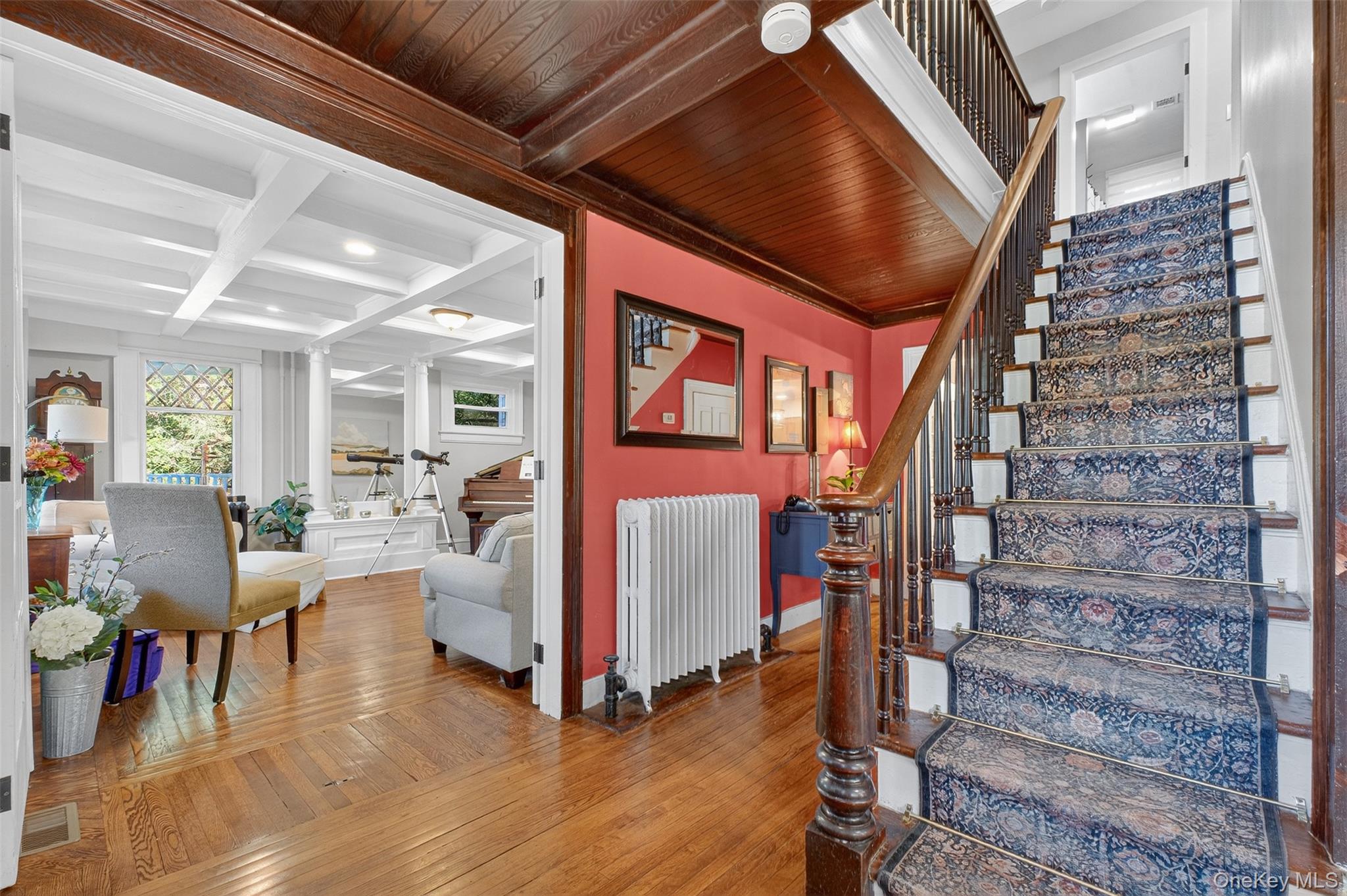 30 Old Post Road N, Red Hook, NY 12571